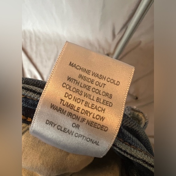 Women's Blue Distressed Jeans - Picture 5 of 6